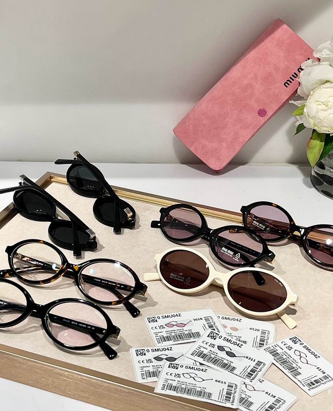 Miumiu Glasses smx (343)